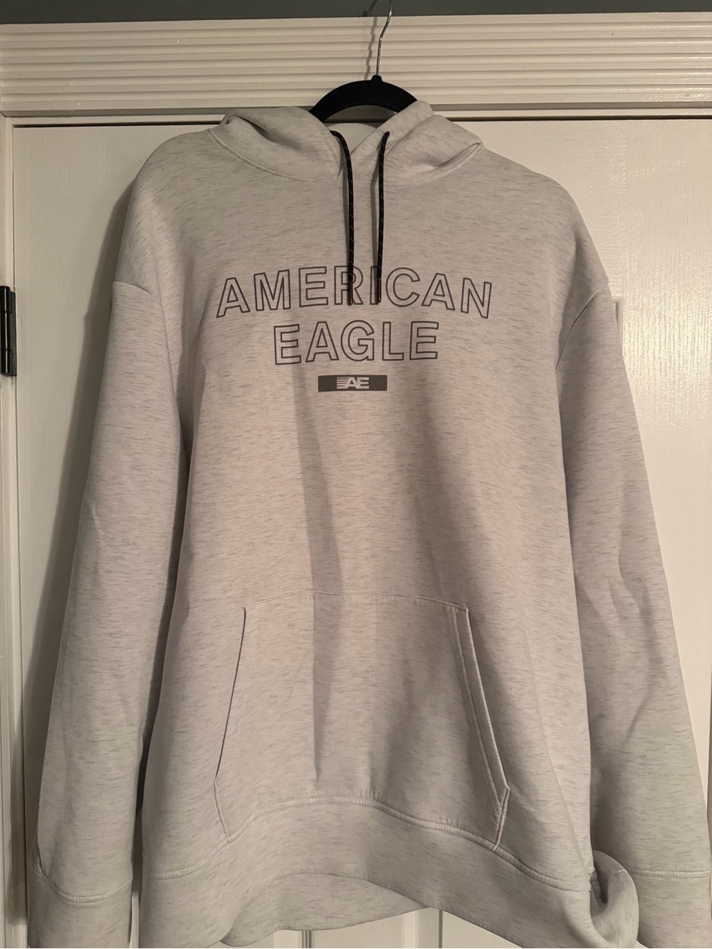American Eagle Outfitters Heather Light Gray Hooded Pullover - Men